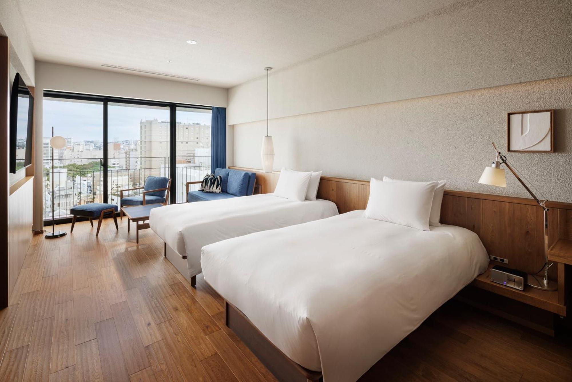 Southwest Grand Hotel Наха Екстериор снимка