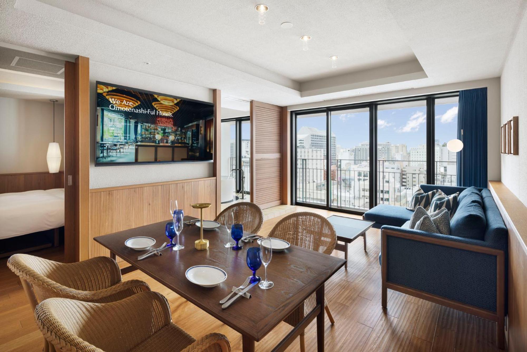 Southwest Grand Hotel Наха Екстериор снимка